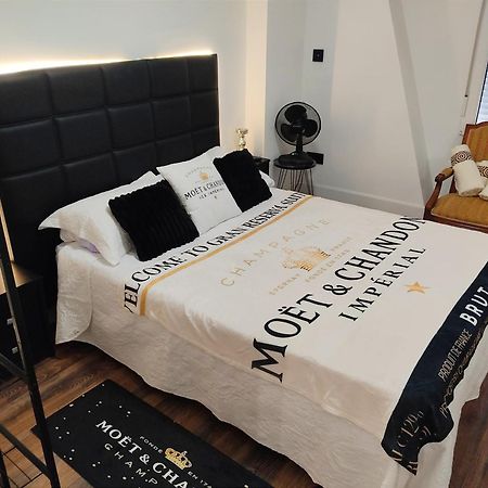 Gran Reserva Suites Centro Alojamiento Entero Логроньо Екстериор снимка